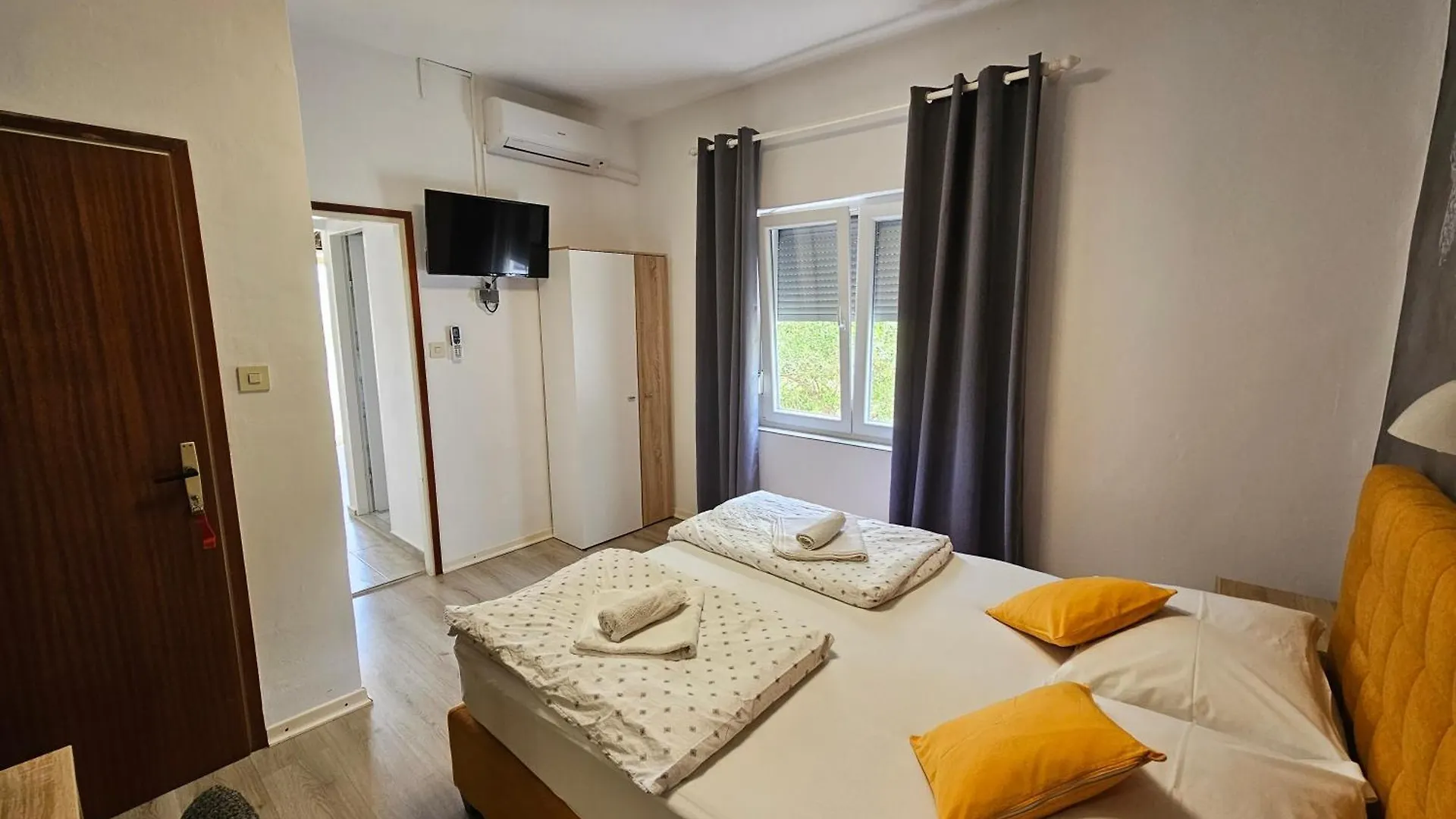 Paradise House At Sea Rab Town 0*,  Chorvatsko